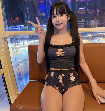 Full leaked Pixii private onlyfans photo
