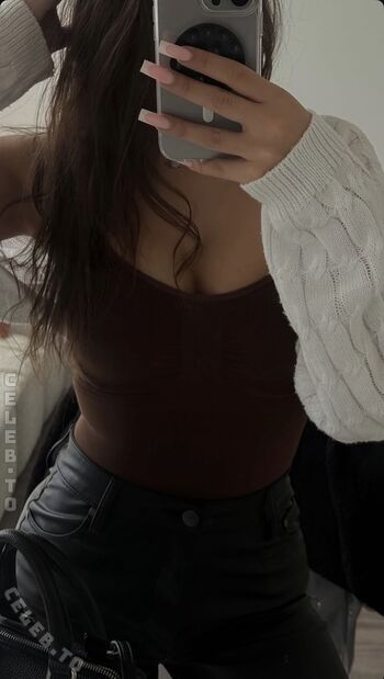 Full leaked Pkshelenaofficial private onlyfans photo