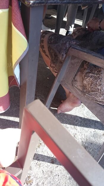 Plantes De Pieds Candid