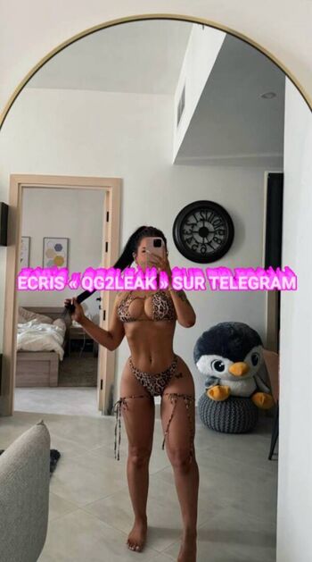 Full leaked Polinalove private onlyfans photo