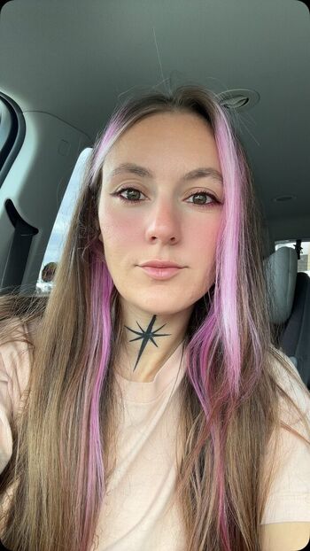 Full leaked Poppy quinn private onlyfans photo