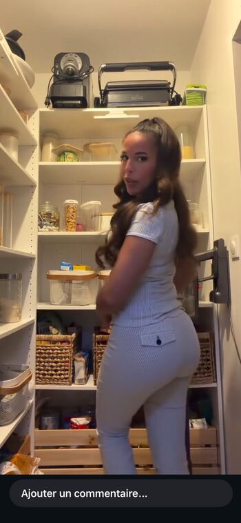 Full leaked Poupette private onlyfans photo