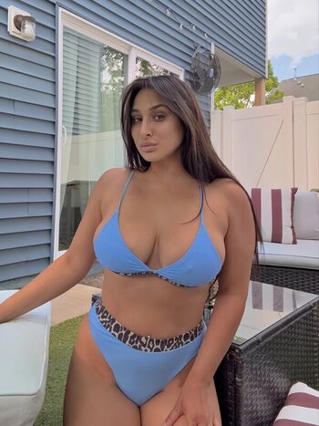 Full leaked Pouty panda private onlyfans photo