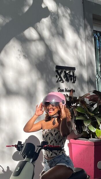 Full leaked Prttyhony page private onlyfans photo