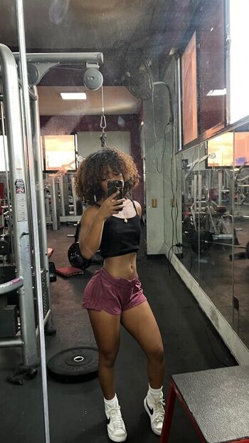 Full leaked Prttyhony private onlyfans photo