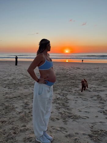 Pregnant Celebs