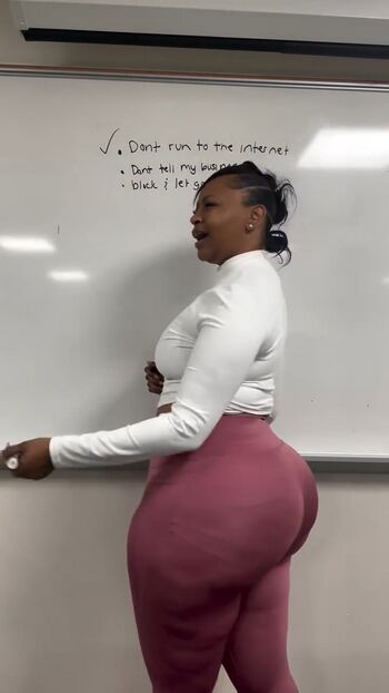 Full leaked Prettyfacejazz private onlyfans photo