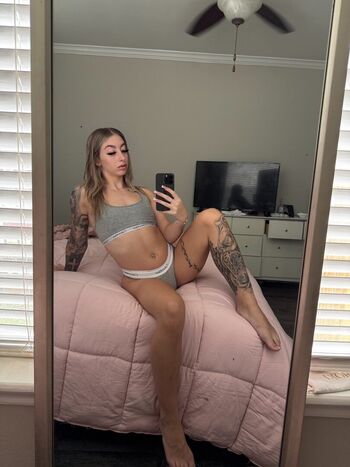 Full leaked Prettyppwillow private onlyfans photo