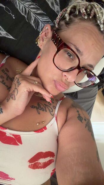 Full leaked Princessemiymiy private onlyfans photo