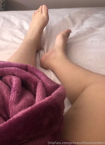 Full leaked Princessofhandsandfeet private onlyfans photo