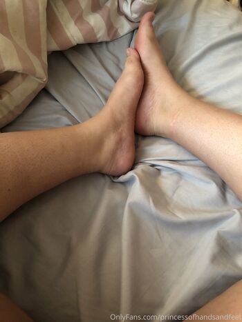 Full leaked Princessofhandsandfeet private onlyfans photo