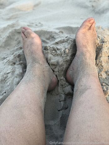 Full leaked Princessofhandsandfeet private onlyfans photo