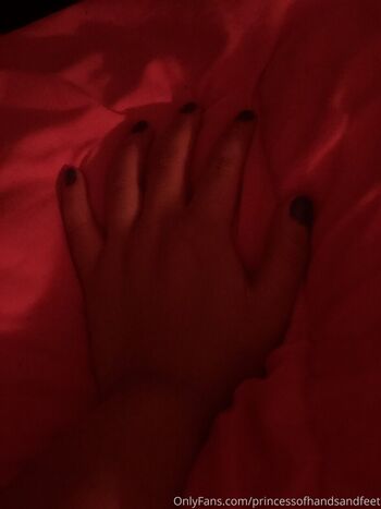 Full leaked Princessofhandsandfeet private onlyfans photo