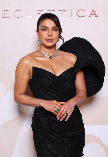 Full leaked Priyanka chopra private onlyfans photo