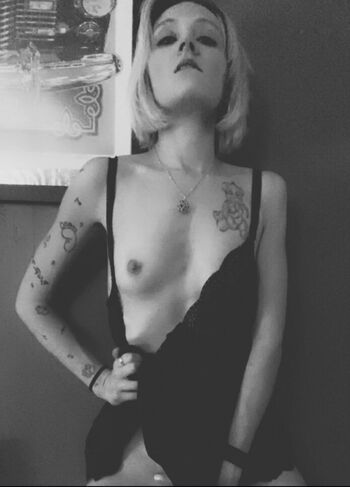 Full leaked Promiseimfunny private onlyfans photo