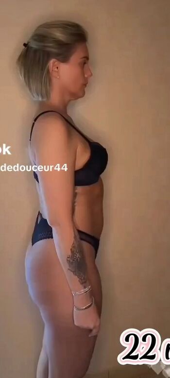Full leaked Ptitebullededouceur private onlyfans photo