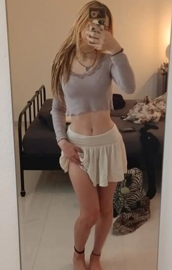 Full leaked Emiria lin/ private onlyfans photo