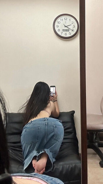 Full leaked Qiaoniutt page private onlyfans photo