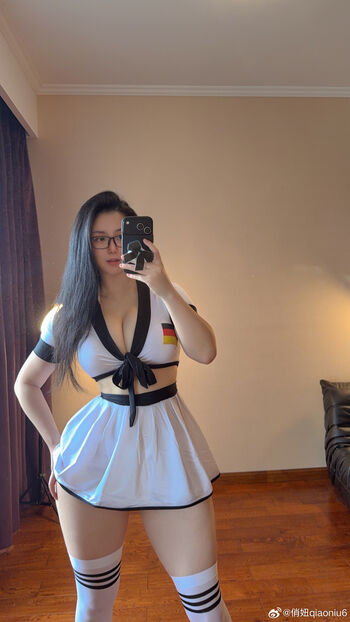 Full leaked Qiaoniutt  page private onlyfans photo