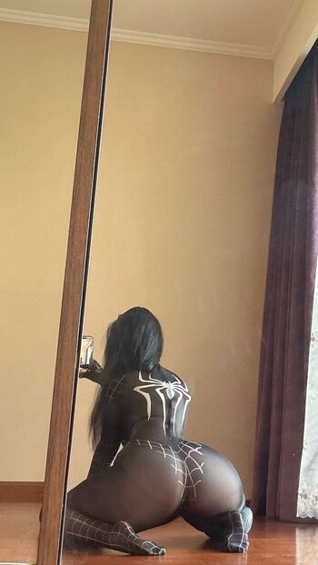 Full leaked Qiaoniutt private onlyfans photo