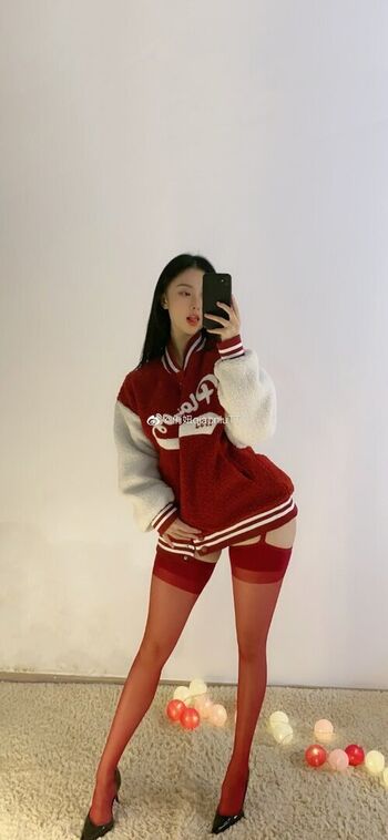 Full leaked Qiaoniutt  page private onlyfans photo