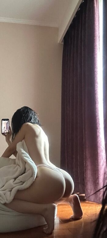 Full leaked Qiaoniutt private onlyfans photo
