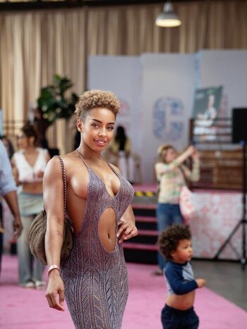 Full leaked Qimmah russo  page private onlyfans photo