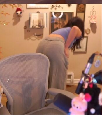 Full leaked Quarterjade page private onlyfans photo