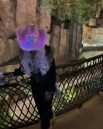 Full leaked Queen adams page private onlyfans photo
