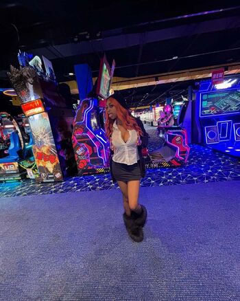 Full leaked Queen adams page private onlyfans photo