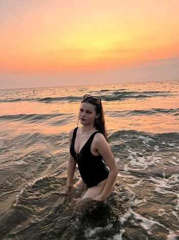 Full leaked Queen chrisnna dio private onlyfans photo