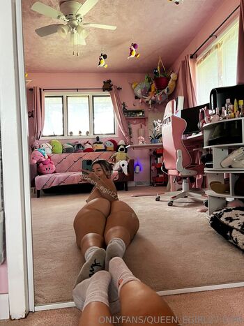 Full leaked Queen d private onlyfans photo