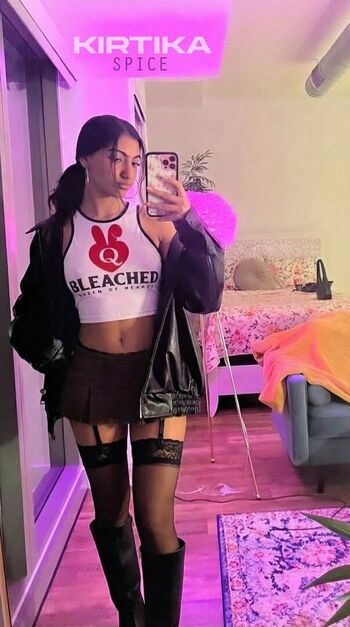 Full leaked Queen hearts girls private onlyfans photo