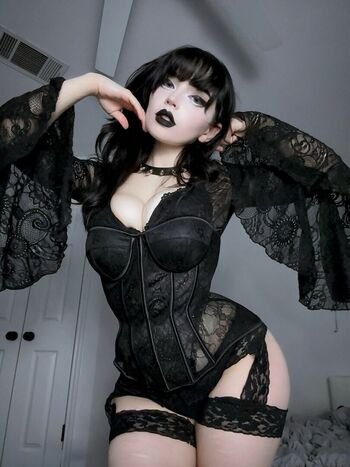 Full leaked Queen nephilim private onlyfans photo