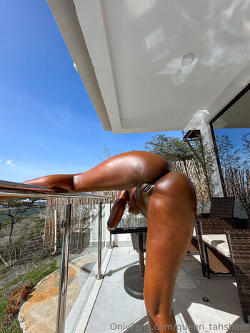 Full leaked Queen tahshaar page private onlyfans photo