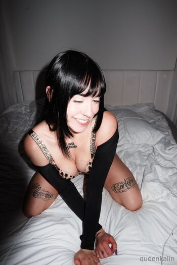 Full leaked Queenkalinxxx private onlyfans photo