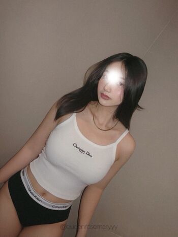 queenrosemaryyy