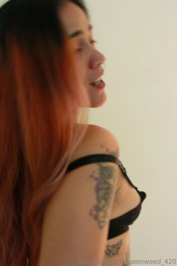 Full leaked Queenweed private onlyfans photo