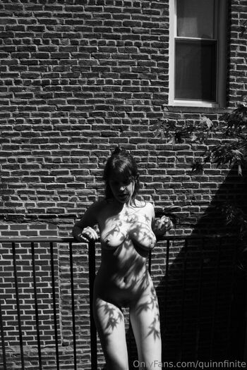 Quinn Finite / Charlee