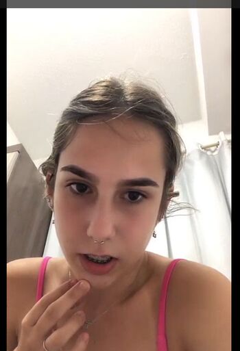 &Quot;Quem É Essa&Quot; Pesquise Nomes Aqui.