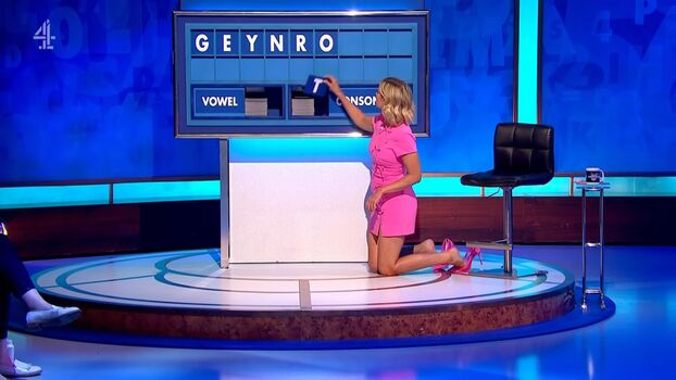 Rachel Riley