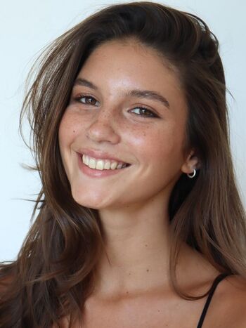 Rachelle Van Waardhuizen