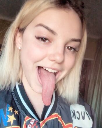 Full leaked Radmila maro private onlyfans photo