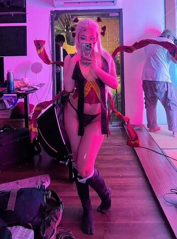 Full leaked Raika page private onlyfans photo