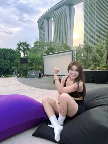 Full leaked Rainie page private onlyfans photo