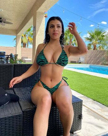 Raq Adriana