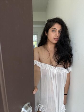Full leaked Rashmiix private onlyfans photo