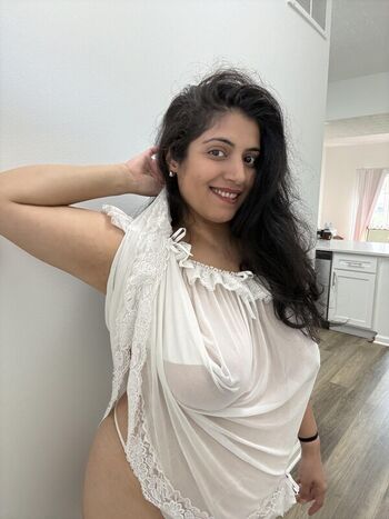 Full leaked Rashmiix private onlyfans photo