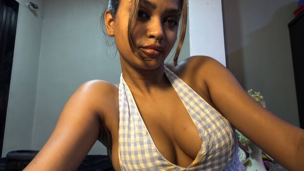 Full leaked Rasleeela private onlyfans photo