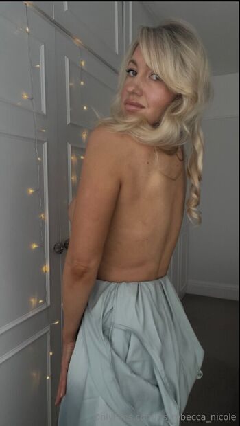 Rebecca_nicole_1